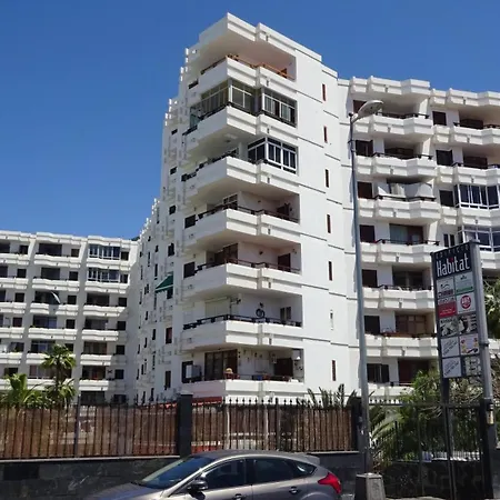 White * Playa del Ingles (Gran Canaria)